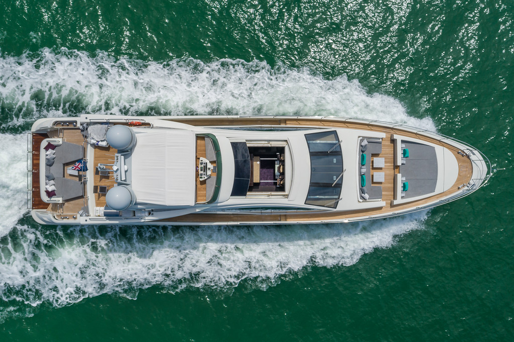 azimut yacht rental