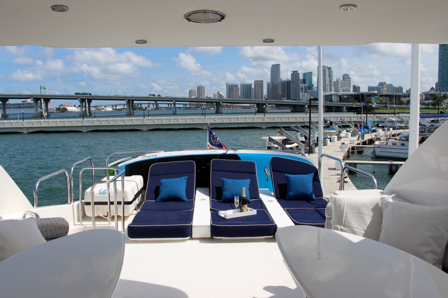 70' Lazzara Yacht Rentals Miami