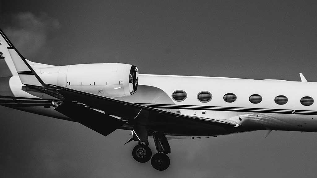 Private Jet Luxury on Commercial Flights