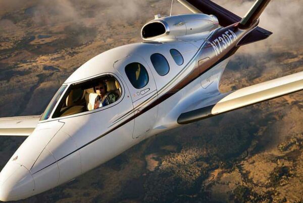 Prime Yacht Rentals Miami - The Private Jet that Flies Itself
