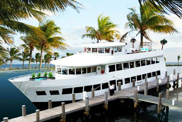 Prime Yacht Rentals Miami - 120′ Muse