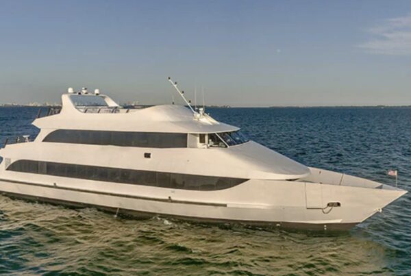 Prime Luxury Rentals - The Lady V