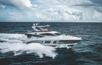 yacht rent miami