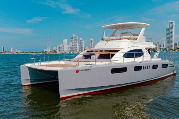 47 Leopard Corporate Yacht Cartagena (13)