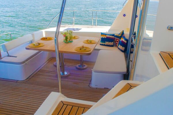 51 Leopard Corporate Yacht Cartagena for rent (31)
