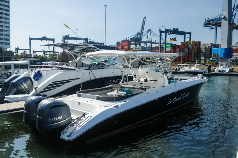 Prime Yacht Rentals Miami - 41’ Bravo