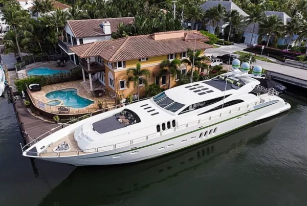 Prime Yacht Rentals Miami - 115′ Leopard