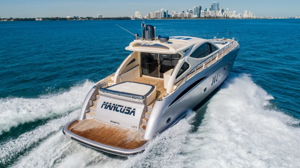 Prime Yacht Rentals Miami - 70′ Gianetti