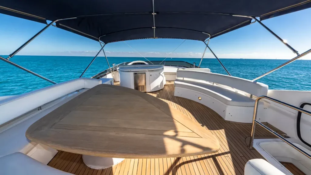 Prime Yacht Rentals Miami - 82′ Sunseeker
