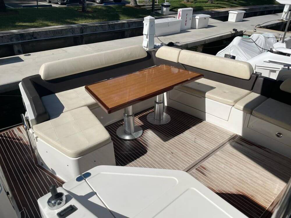 Prime Yacht Rentals Miami - 54′ Sea Ray + jetski