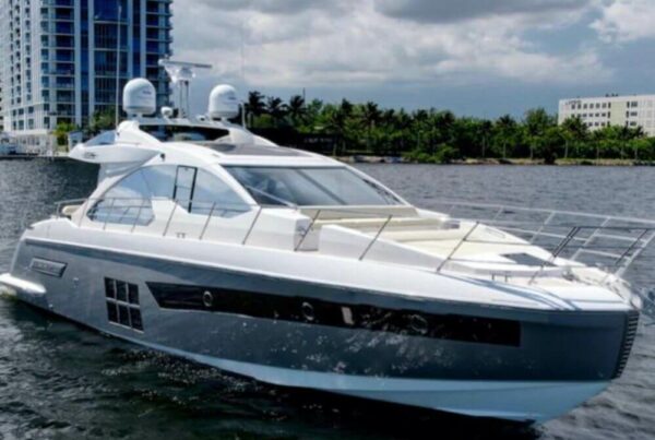 Prime Yacht Rentals Miami - 54′ Sea Ray + jetski