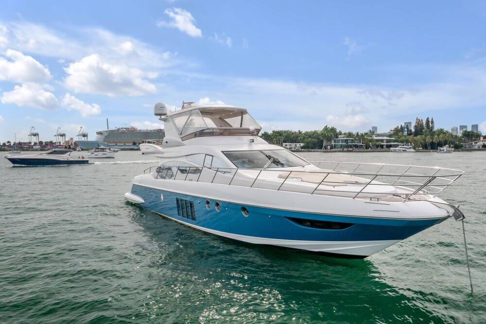 Prime Yacht Rentals Miami - 64′ Azimut