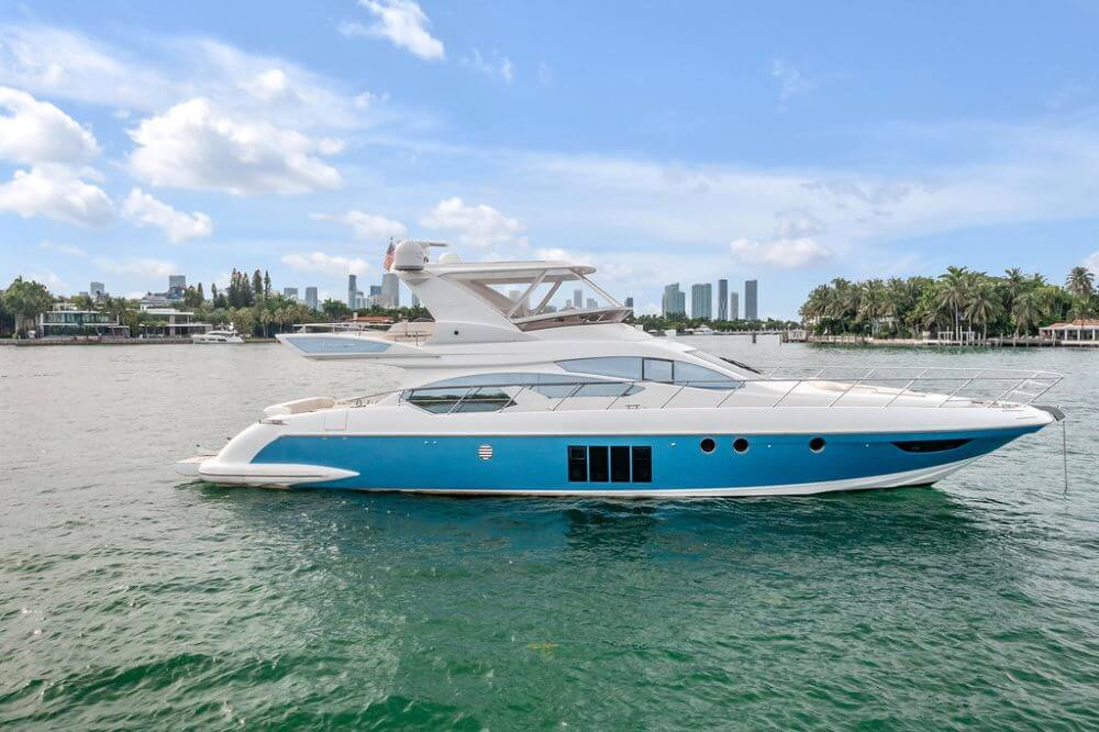 Prime Yacht Rentals Miami - 64′ Azimut