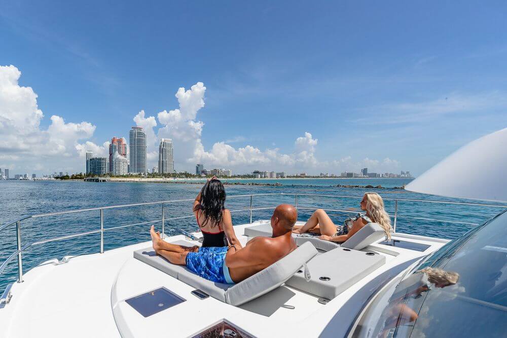 Prime Yacht Rentals Miami - 50′ Fountaine Pajot Sukhu