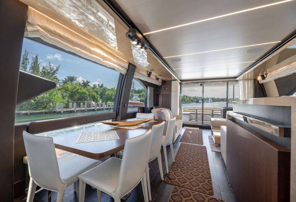 Prime Yacht Rentals Miami - 72′ Azimut