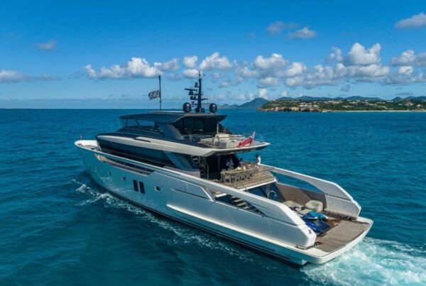 Prime Luxury Rentals - 112′ SanLorenzo