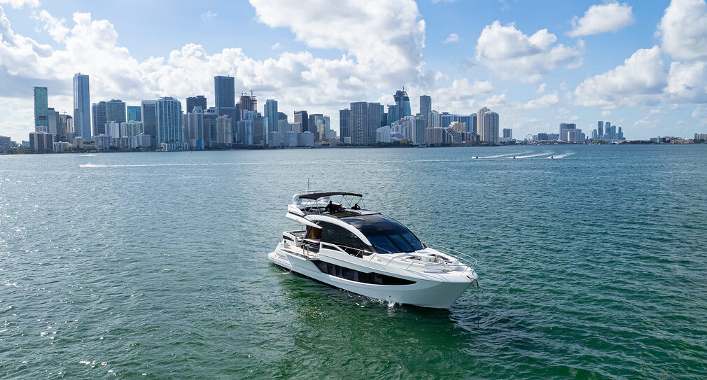 luxury yacht rental dallas