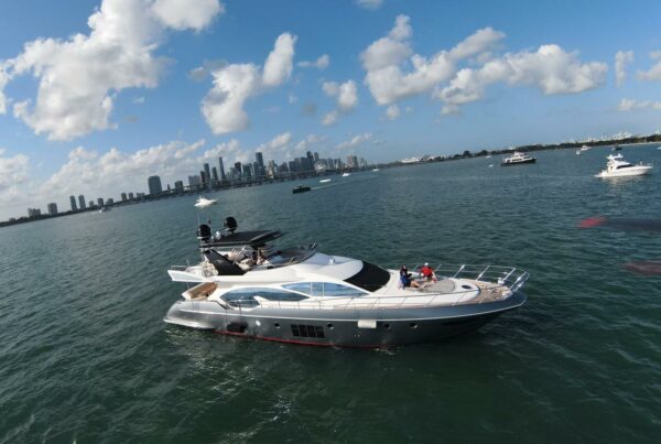Prime Luxury Rentals - 70′ Azimut Fly