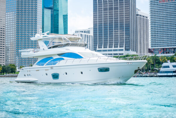 Prime Luxury Rentals - 75′ Azimut