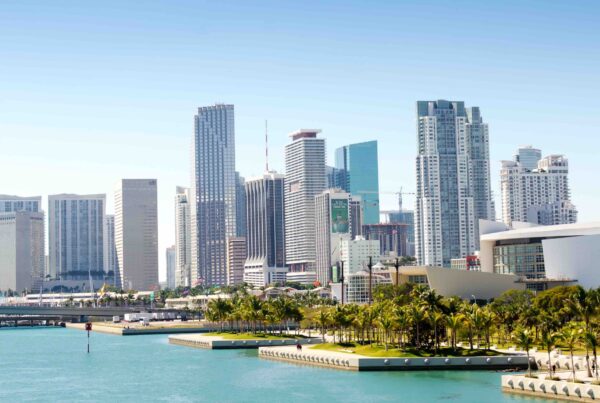 Prime Luxury Rentals - Why Miami is the Best Place to Celebrate Memorial Day Weekend in 2023