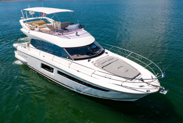 Prime Luxury Rentals - 52′ Prestige